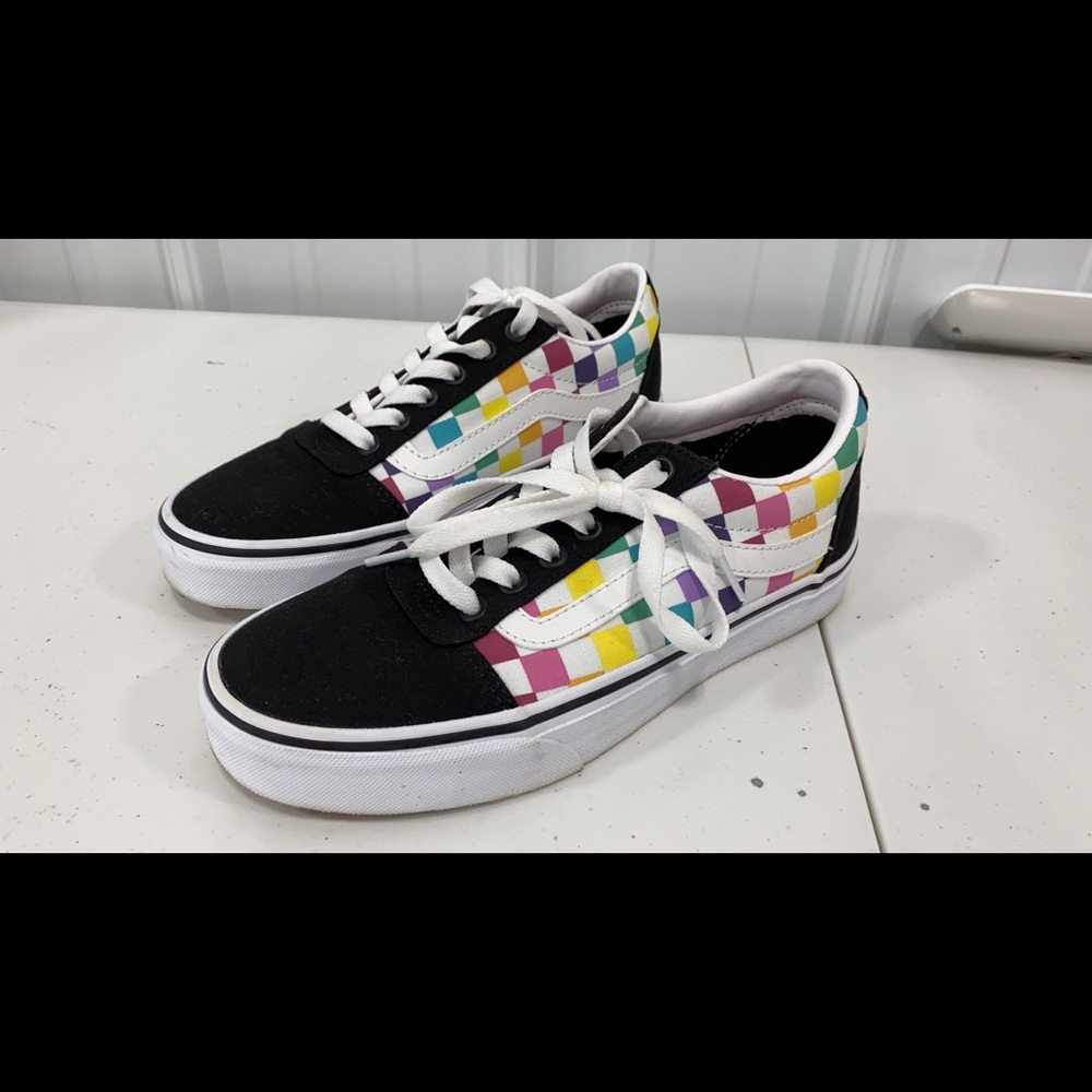 Rainbow check Vans